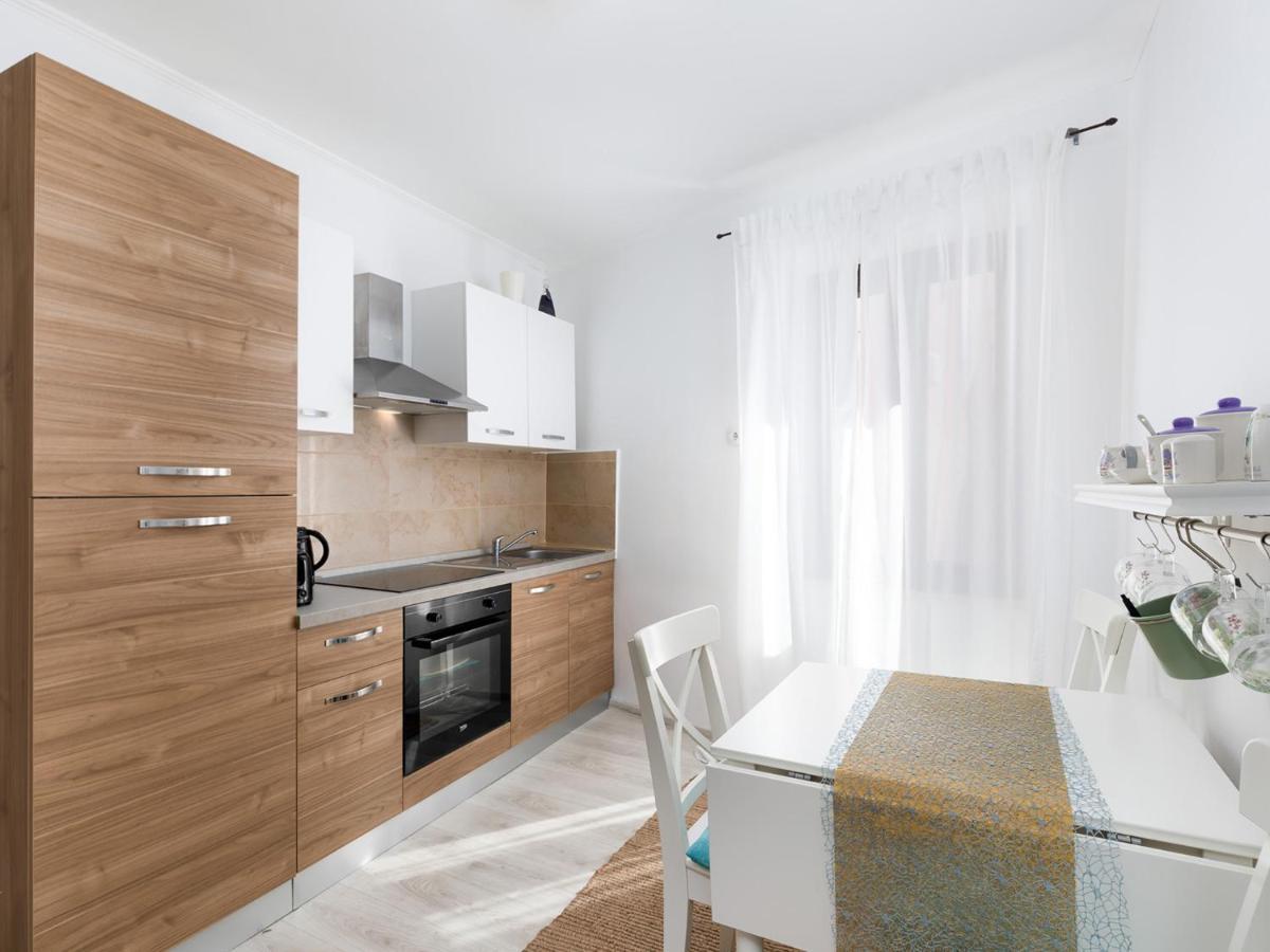 Apartment Tre Cuori By Irundo Rovinj Exterior photo